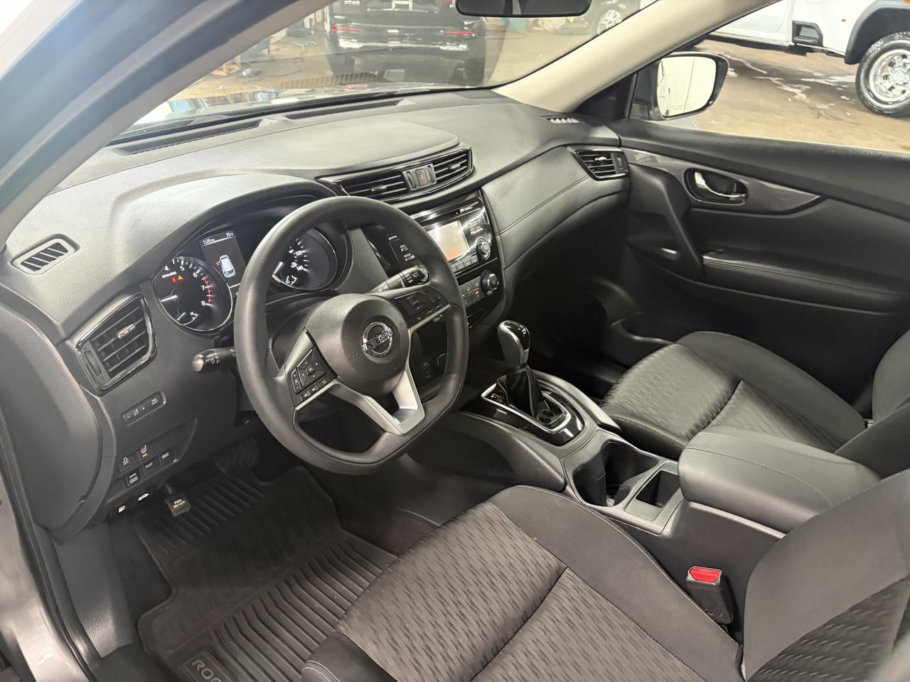 Nissan Rogue S AWD 2017
