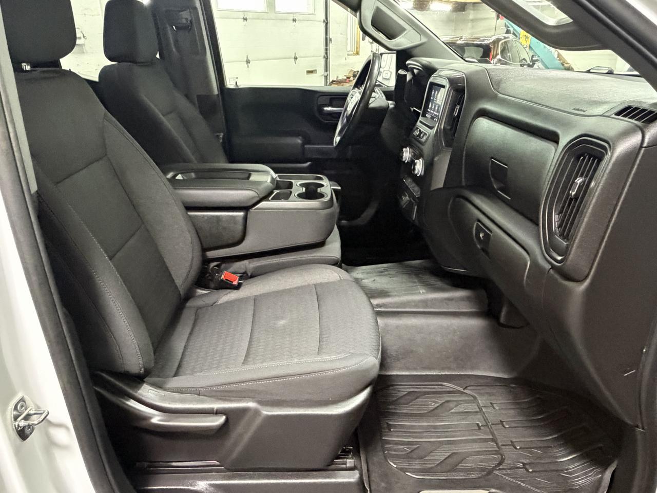 GMC Sierra 1500 4WD Double Cab 147" Pro 2023
