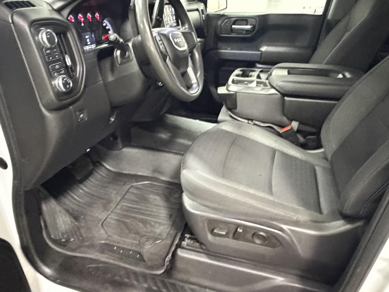 GMC Sierra 1500 4WD Double Cab 147" Pro 2023