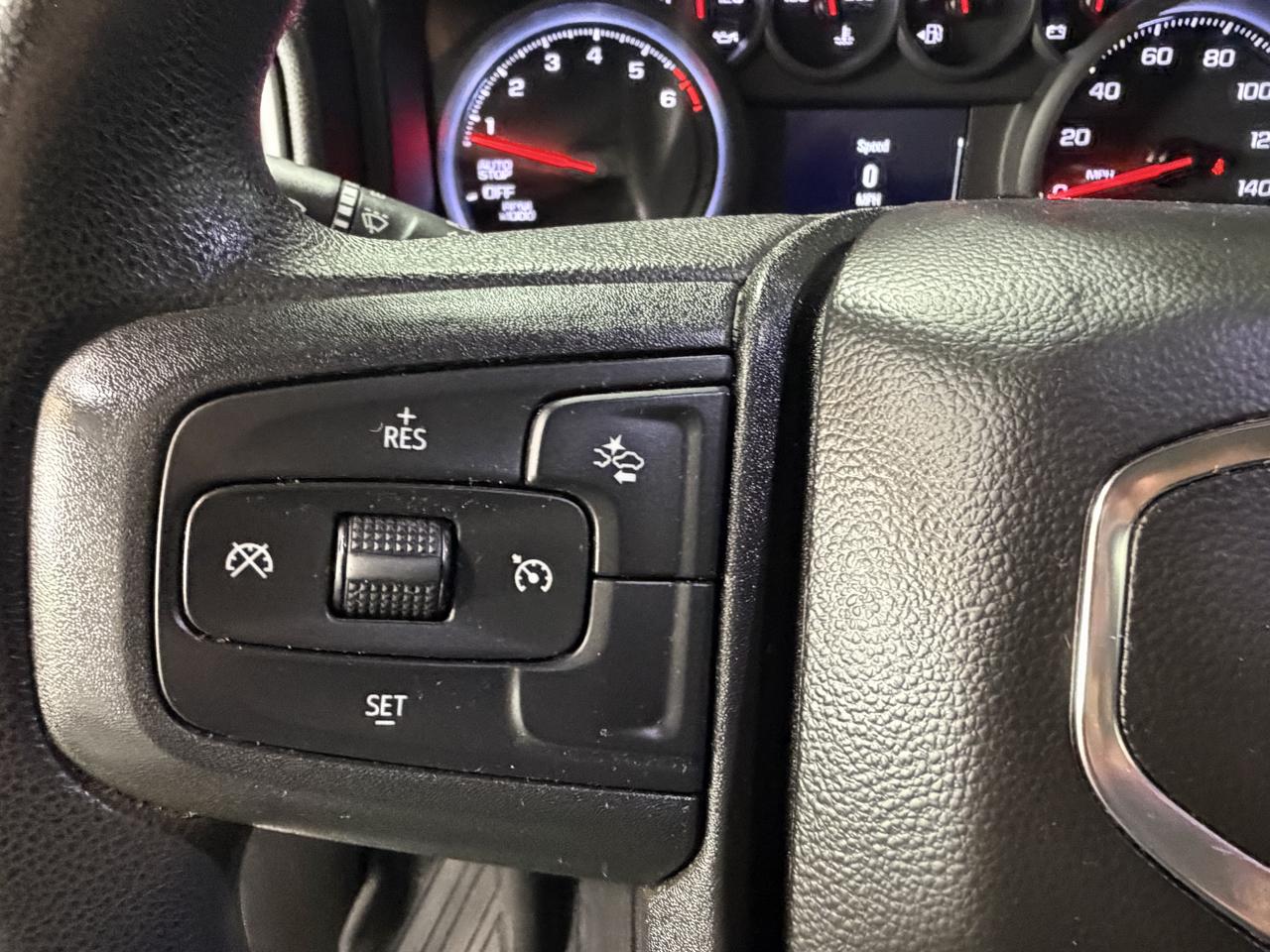 GMC Sierra 1500 4WD Double Cab 147" Pro 2023