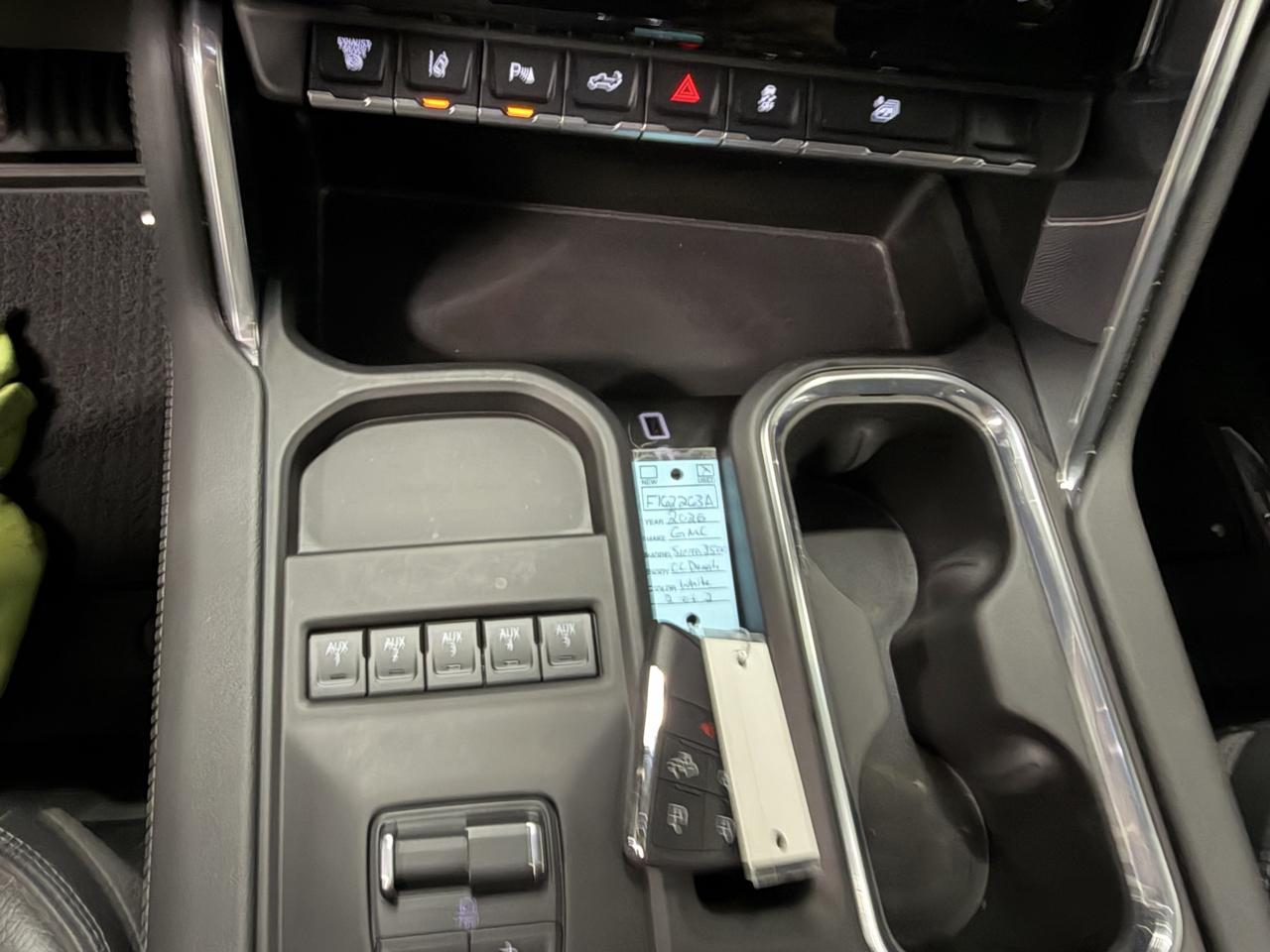 GMC Sierra 3500HD Denali Crew Cab 4WD 2026