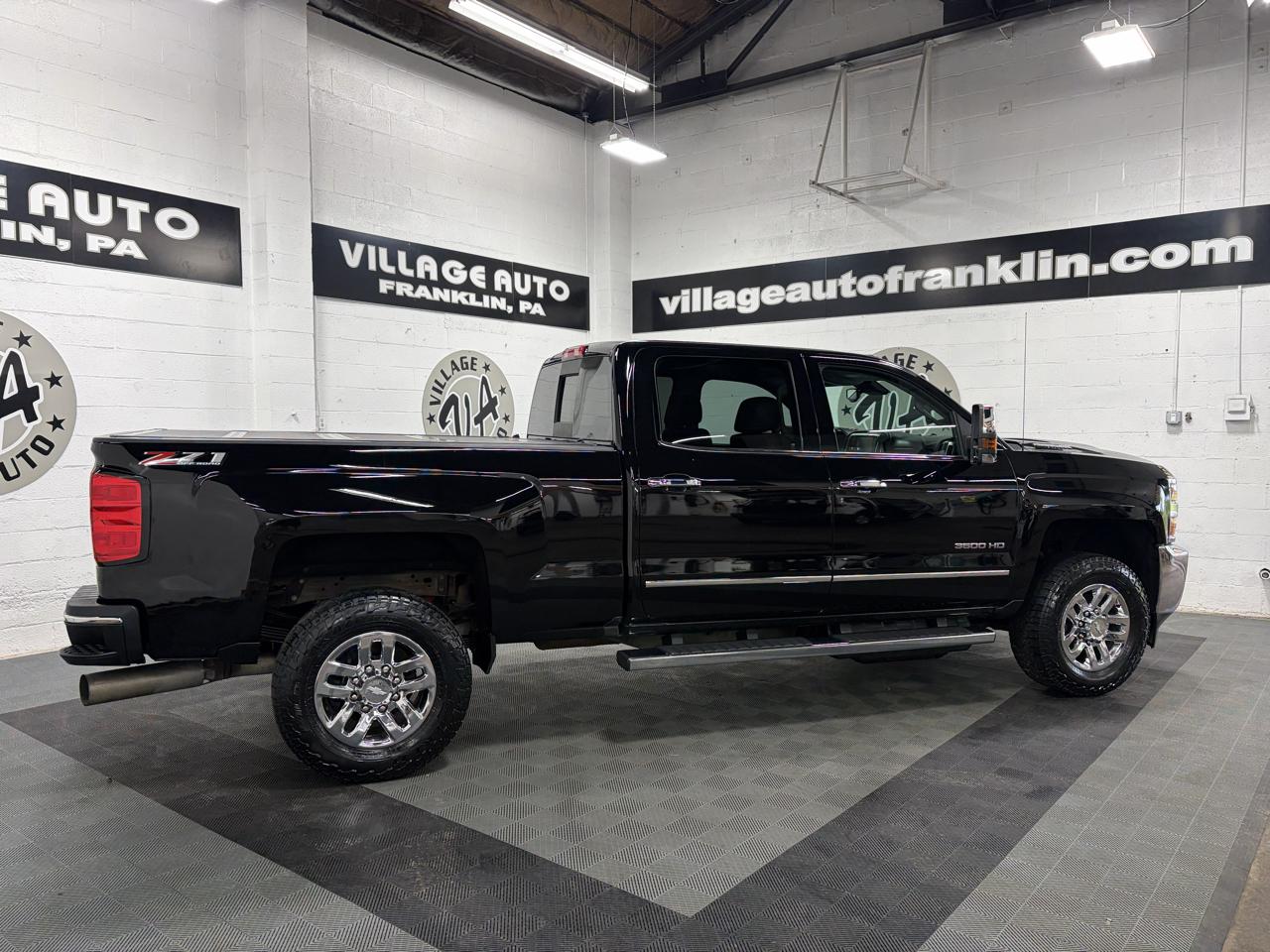 Chevrolet Silverado 3500HD LTZ Crew Cab 4WD 2020