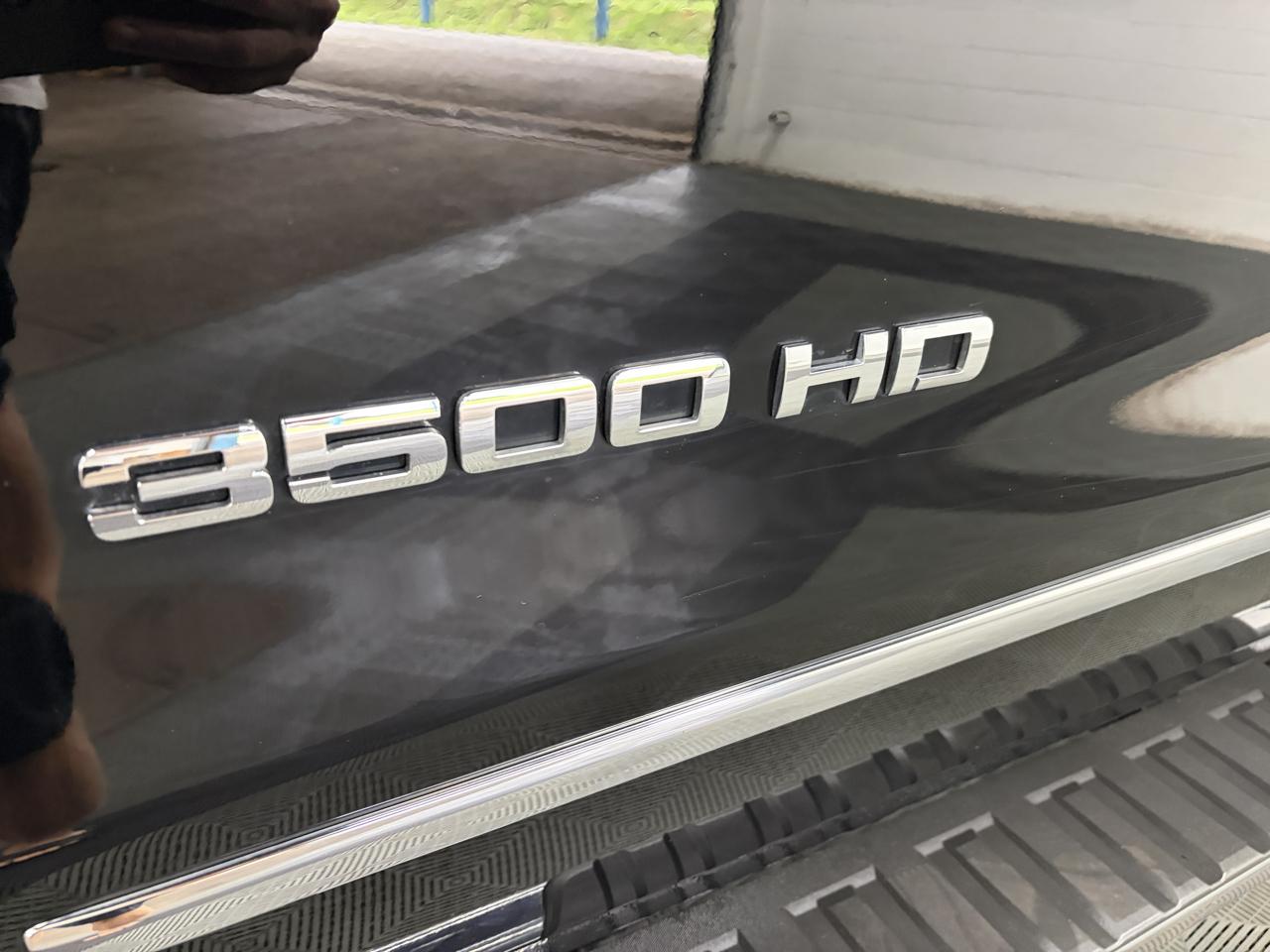 Chevrolet Silverado 3500HD LTZ Crew Cab 4WD 2020