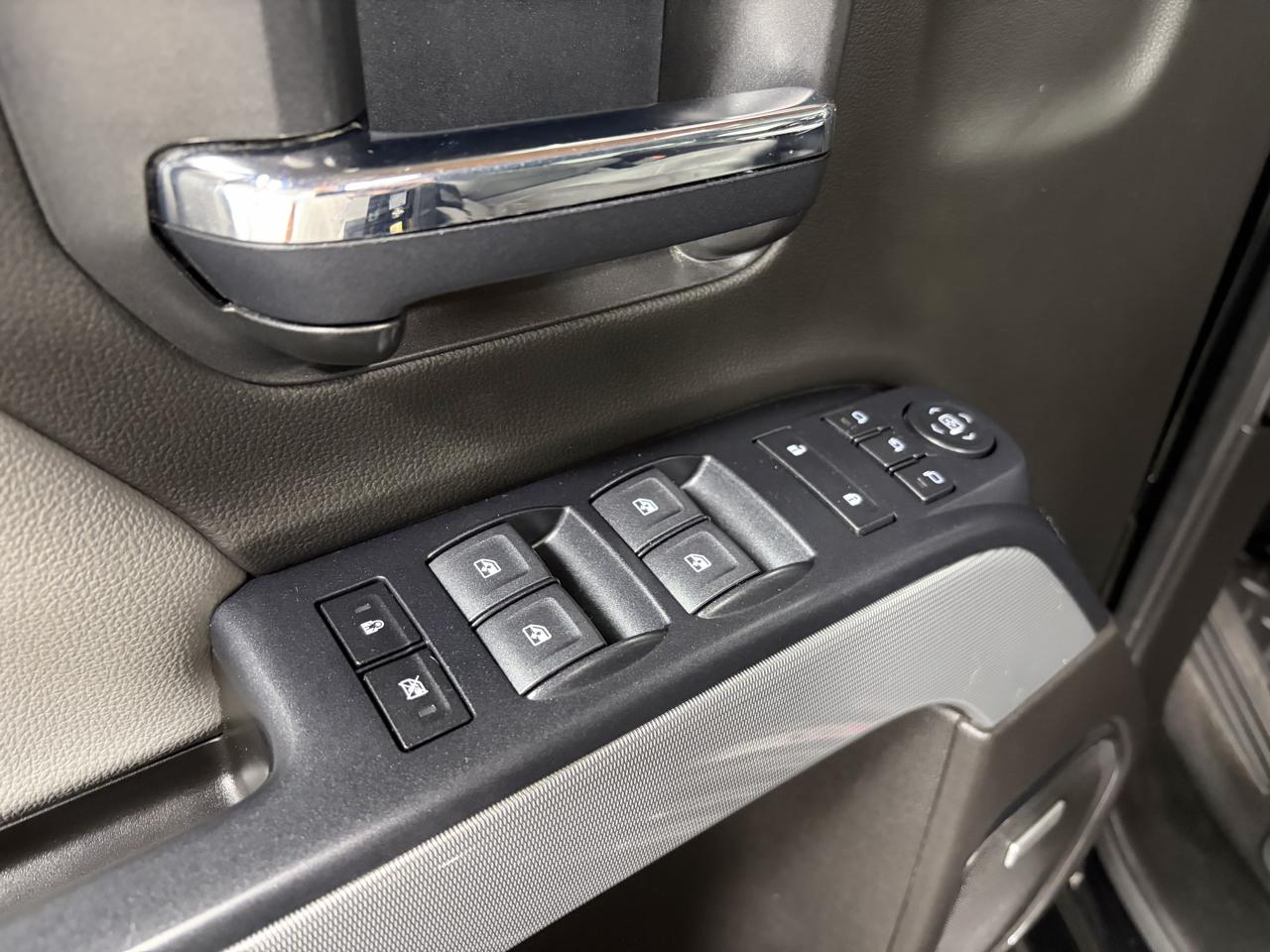 Chevrolet Silverado 3500HD LTZ Crew Cab 4WD 2020