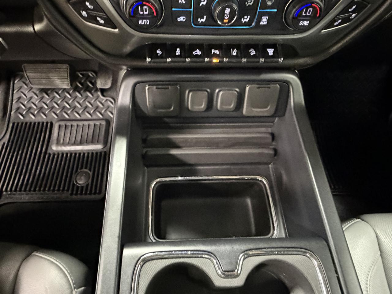 Chevrolet Silverado 3500HD LTZ Crew Cab 4WD 2020