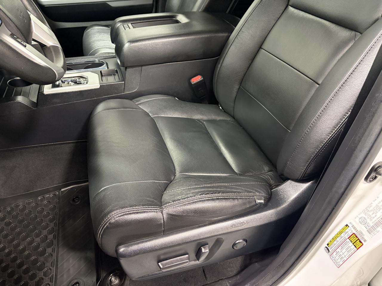 Toyota Tundra SR5 5.7L V8 CrewMax 4WD 2021