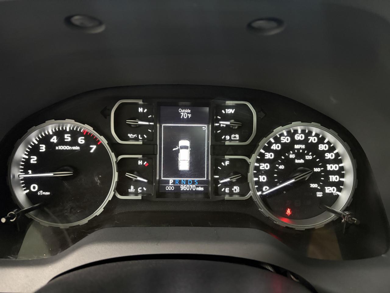 Toyota Tundra SR5 5.7L V8 CrewMax 4WD 2021