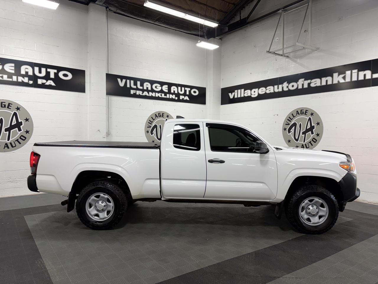 Toyota Tacoma 4WD Access Cab I4 AT SR (Natl) 2019