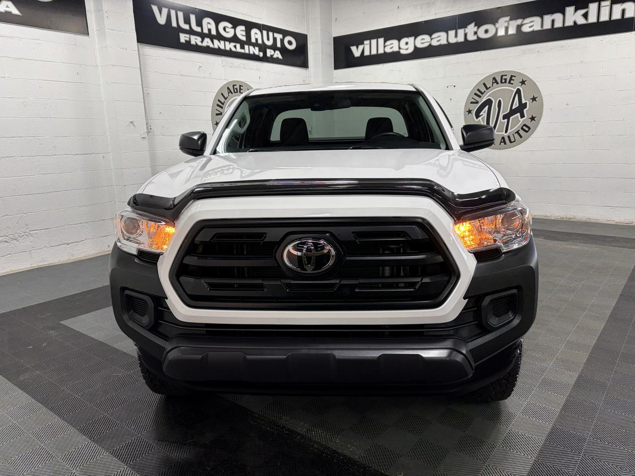 Toyota Tacoma 4WD Access Cab I4 AT SR (Natl) 2019