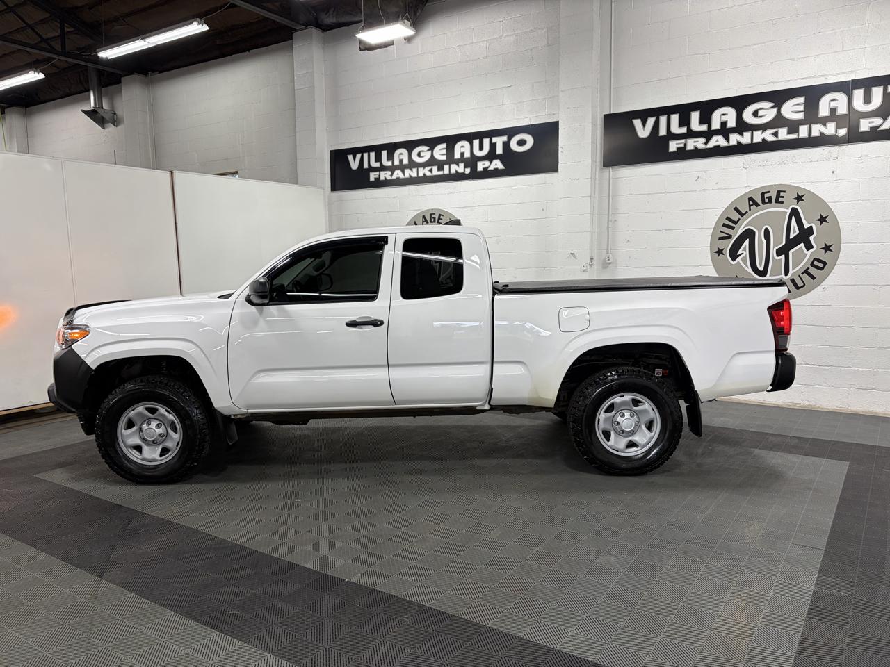 Toyota Tacoma 4WD Access Cab I4 AT SR (Natl) 2019