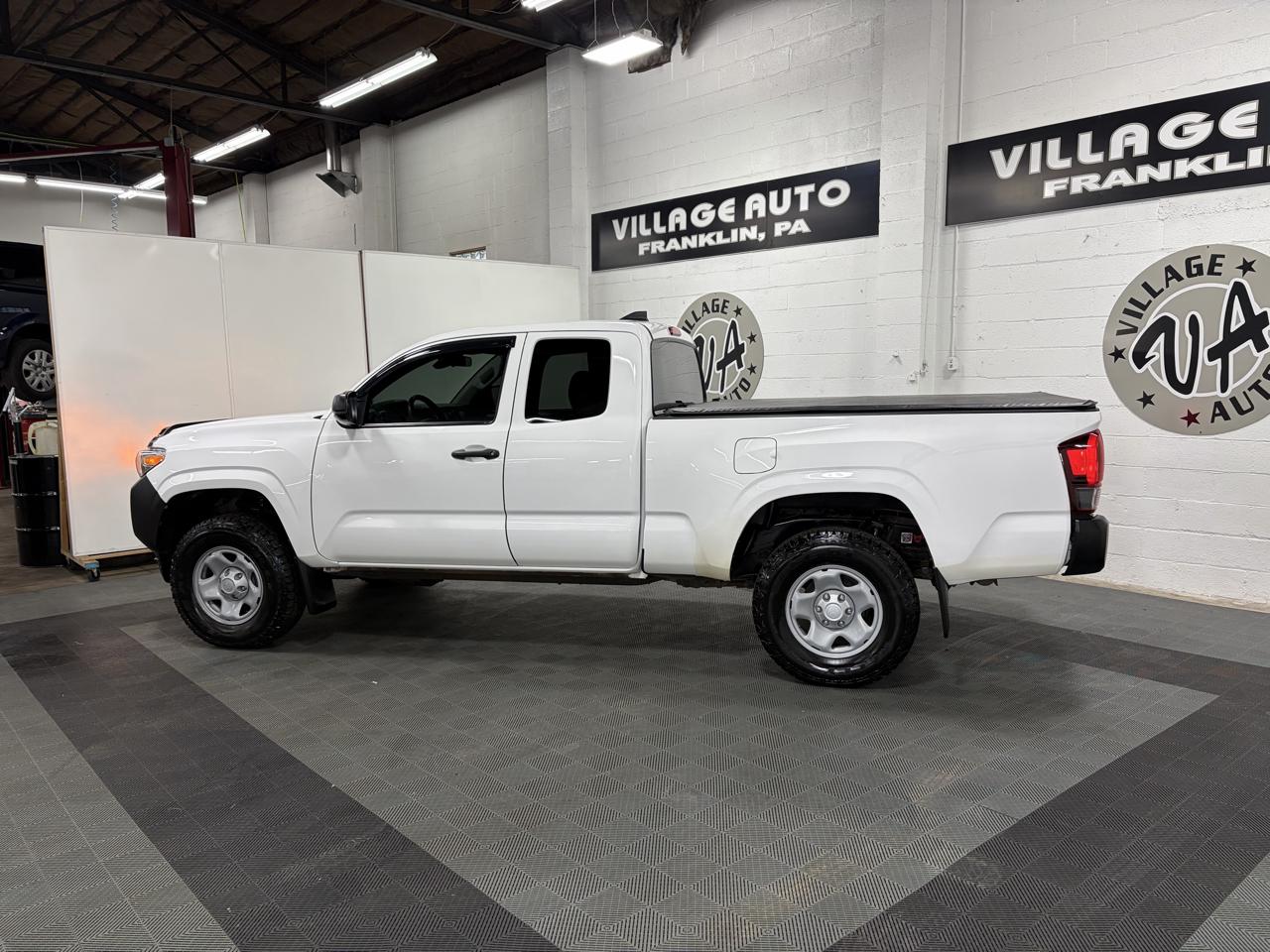 Toyota Tacoma 4WD Access Cab I4 AT SR (Natl) 2019