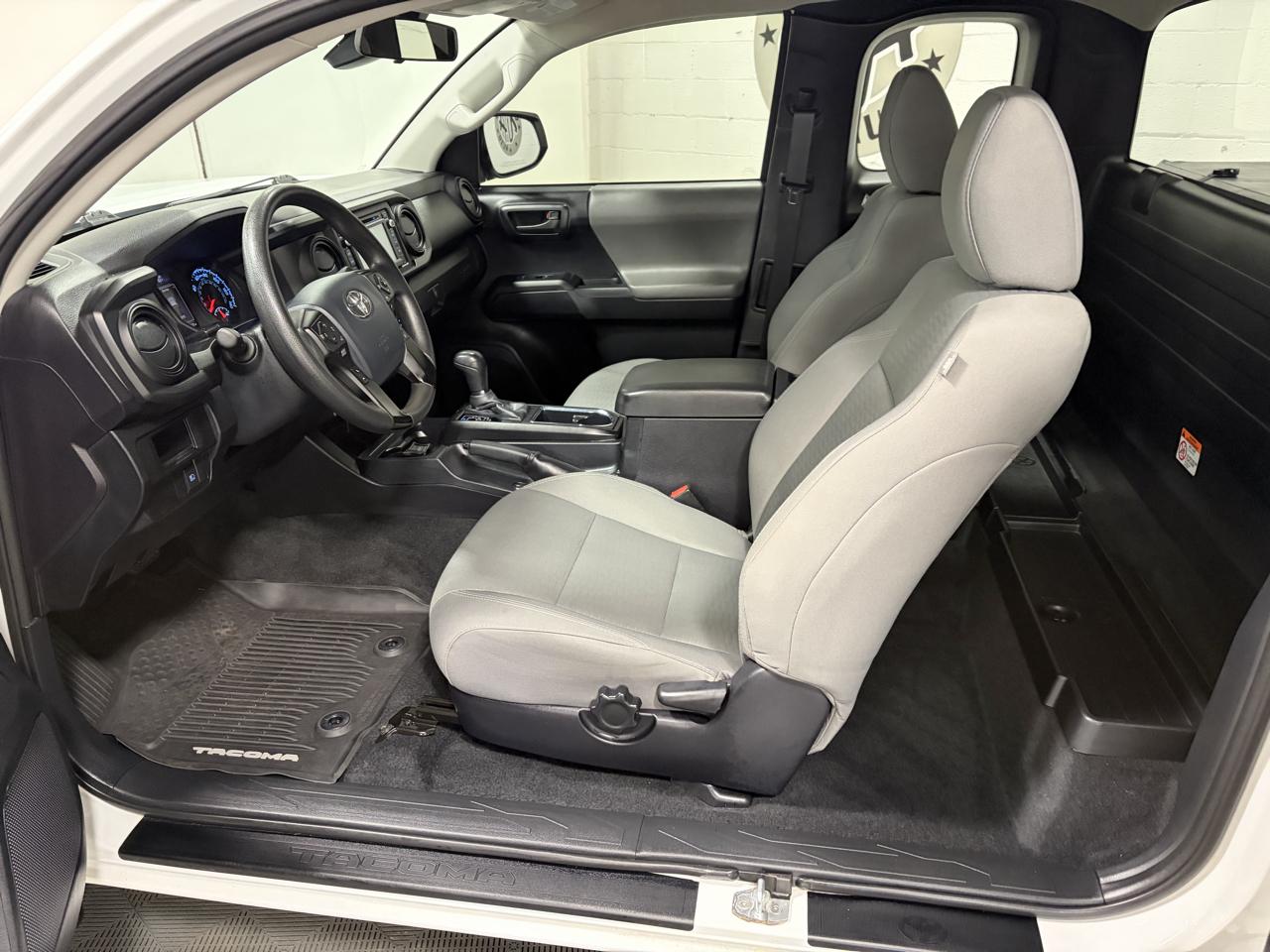 Toyota Tacoma 4WD Access Cab I4 AT SR (Natl) 2019