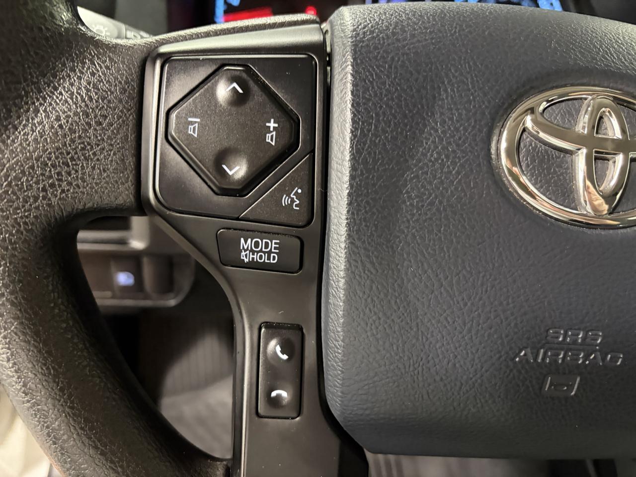 Toyota Tacoma 4WD Access Cab I4 AT SR (Natl) 2019
