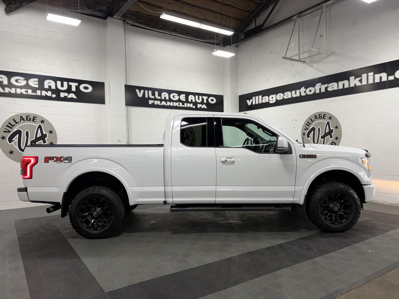 Ford F-150 4WD SuperCab 145" Lariat 2015