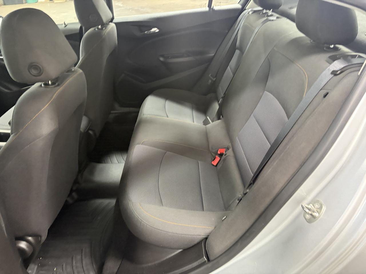 Chevrolet Cruze LS Auto 2018