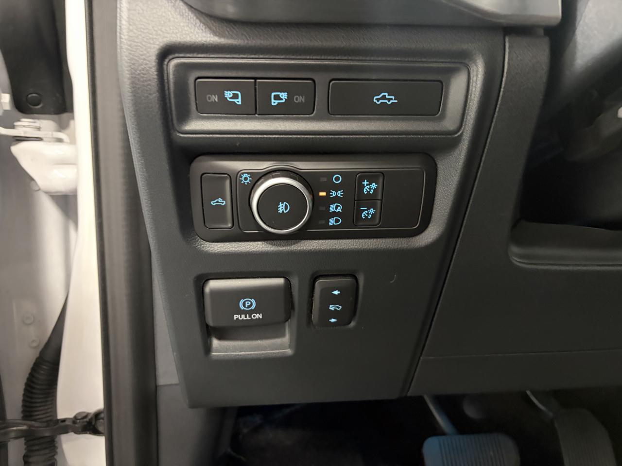 Ford F-150 Lariat 4WD SuperCab 6.5' Box 2021
