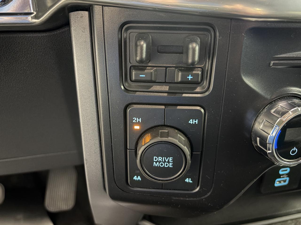 Ford F-150 Lariat 4WD SuperCab 6.5' Box 2021