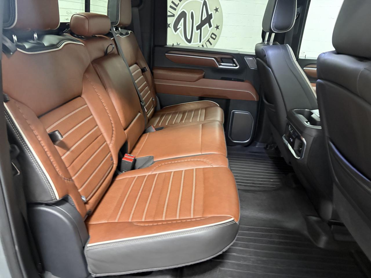GMC Sierra 3500HD Denali Ultimate Crew Cab 4WD 2025