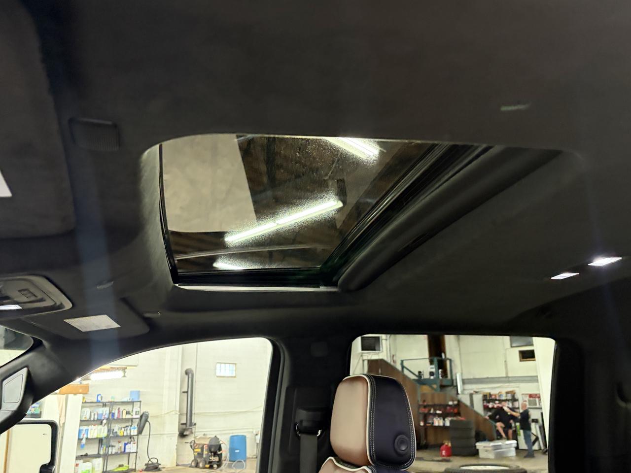 GMC Sierra 3500HD Denali Ultimate Crew Cab 4WD 2025