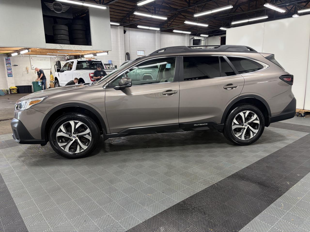 Subaru Outback Limited 2021