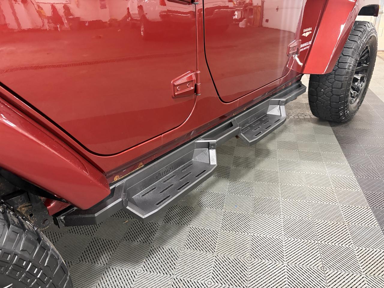 Jeep Wrangler Unlimited Sahara 4WD 2010