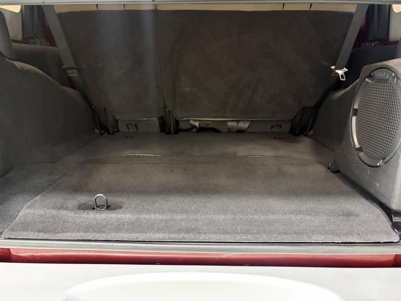 Jeep Wrangler Unlimited Sahara 4WD 2010