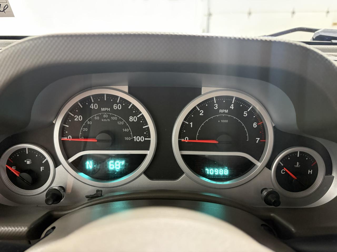 Jeep Wrangler Unlimited Sahara 4WD 2010