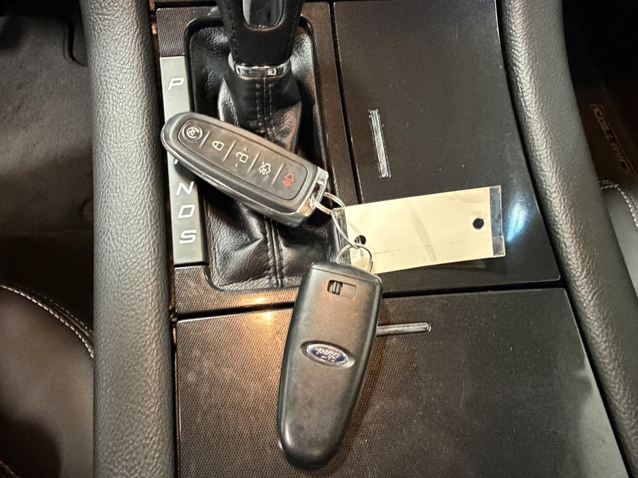 Ford Taurus Limited AWD 2019