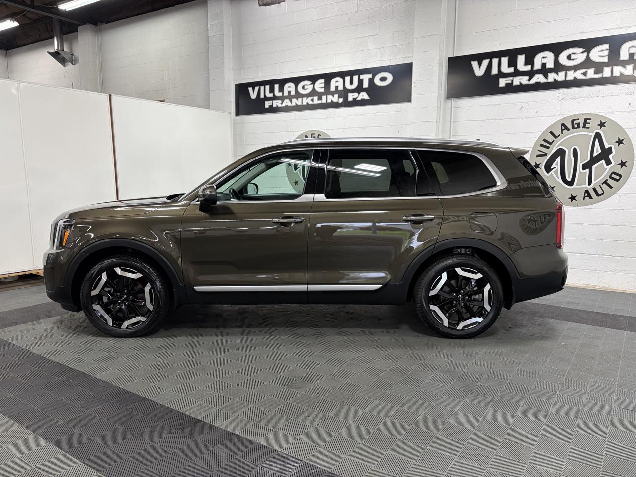 Kia Telluride S AWD 2025