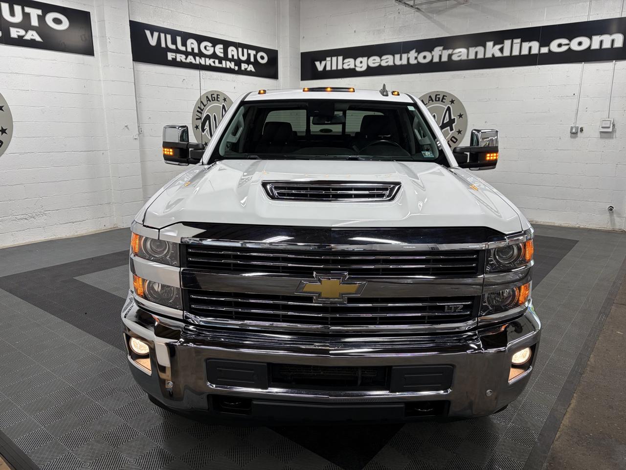 Chevrolet Silverado 3500HD 4WD Crew Cab 167.7" LTZ 2016
