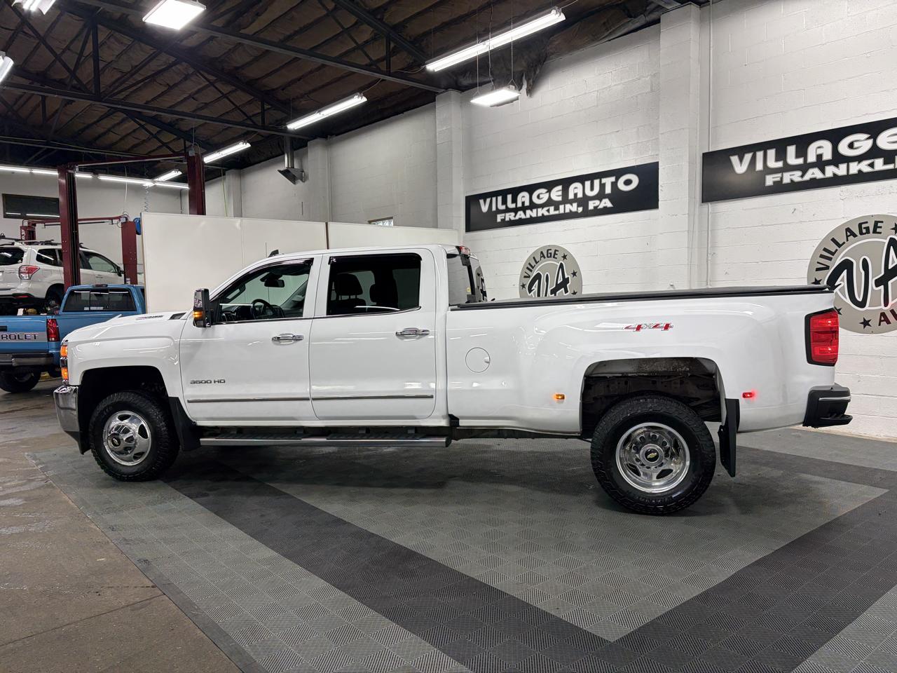 Chevrolet Silverado 3500HD 4WD Crew Cab 167.7" LTZ 2016