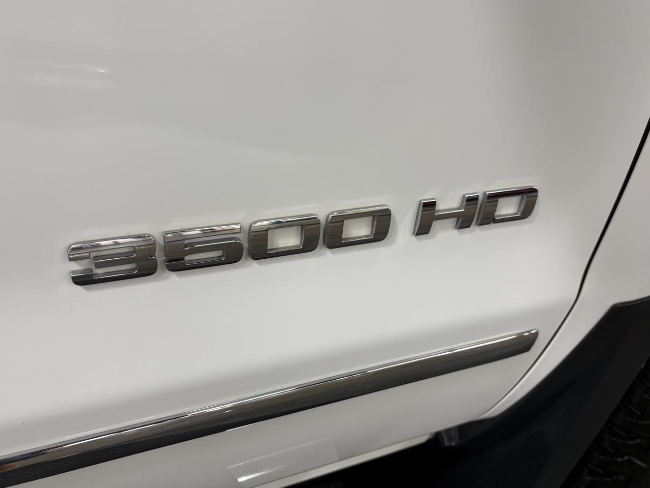 Chevrolet Silverado 3500HD 4WD Crew Cab 167.7" LTZ 2016