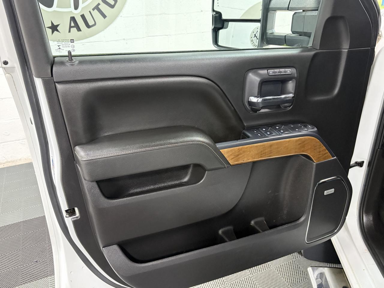 Chevrolet Silverado 3500HD 4WD Crew Cab 167.7" LTZ 2016