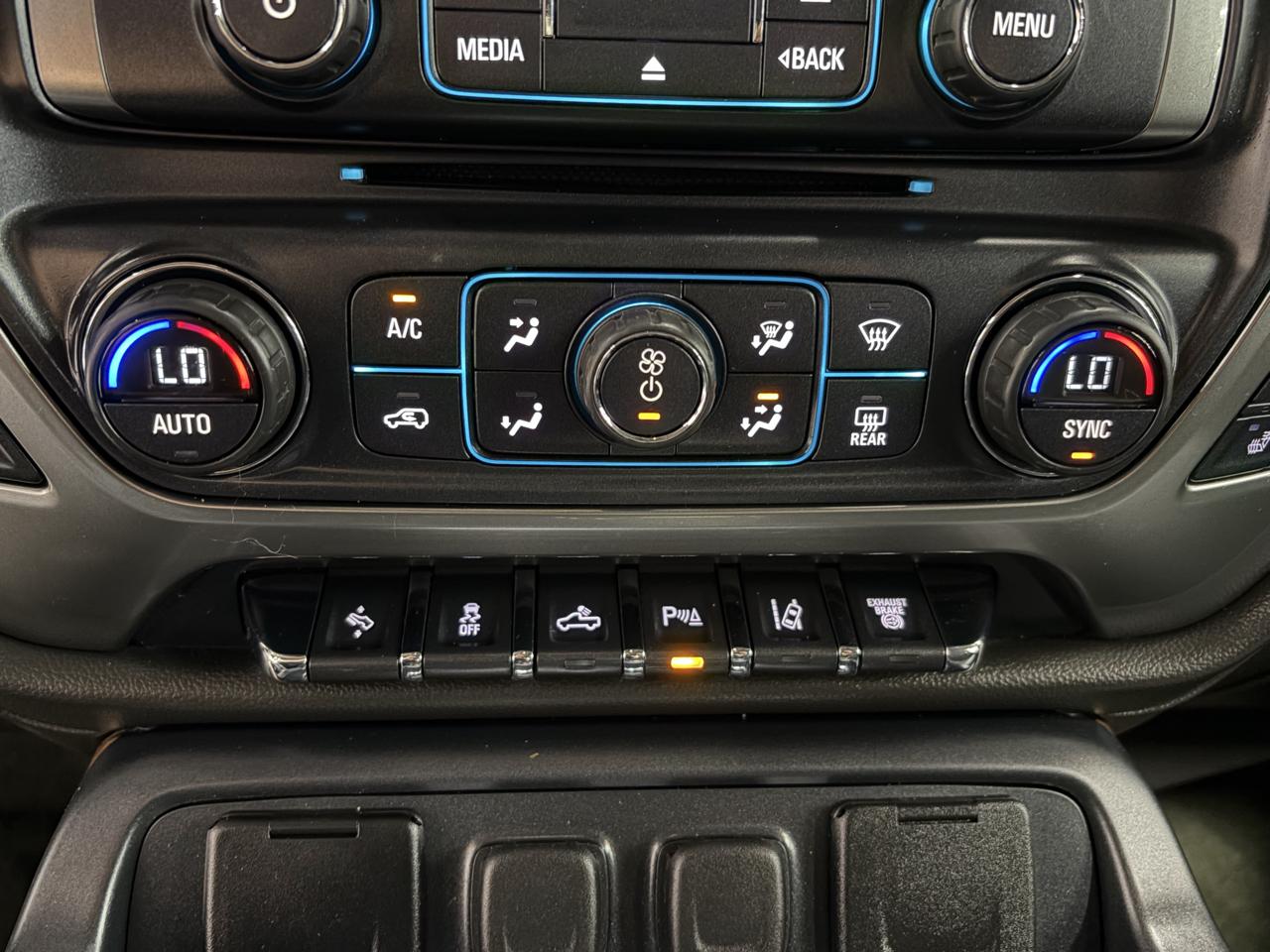 Chevrolet Silverado 3500HD 4WD Crew Cab 167.7" LTZ 2016
