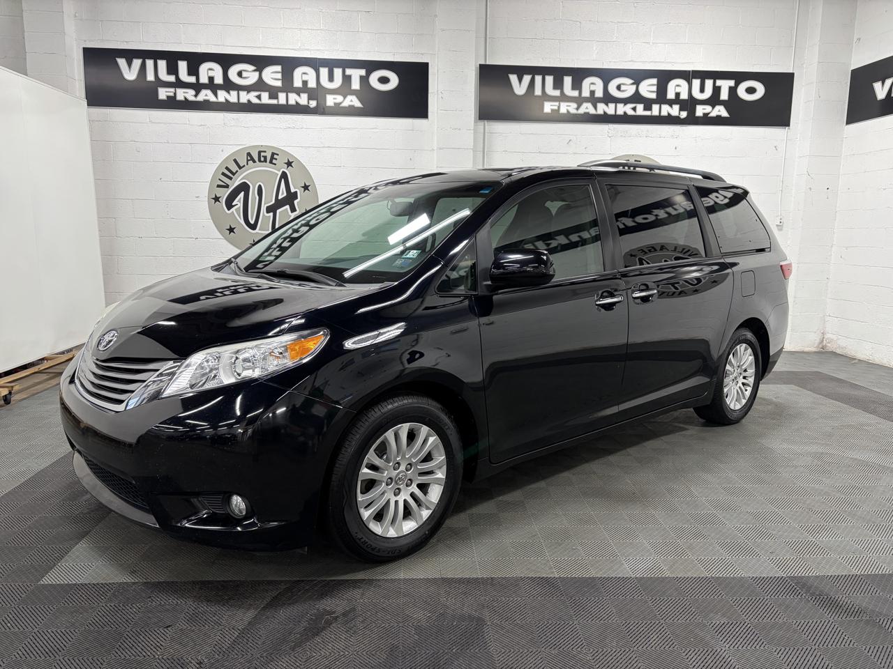 Toyota Sienna 5dr 8-Pass Van XLE Premium FWD (Natl) 2015
