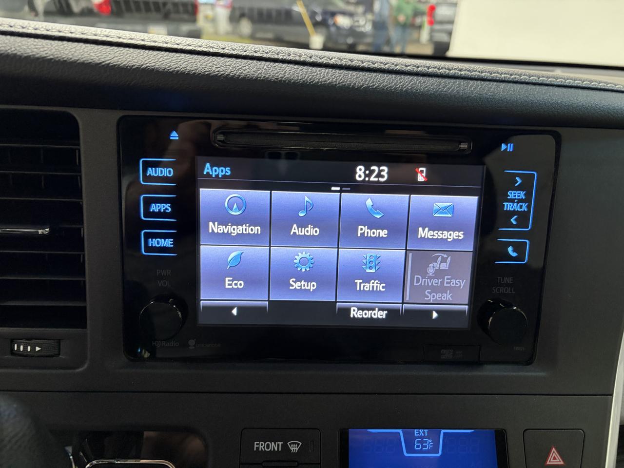 Toyota Sienna 5dr 8-Pass Van XLE Premium FWD (Natl) 2015