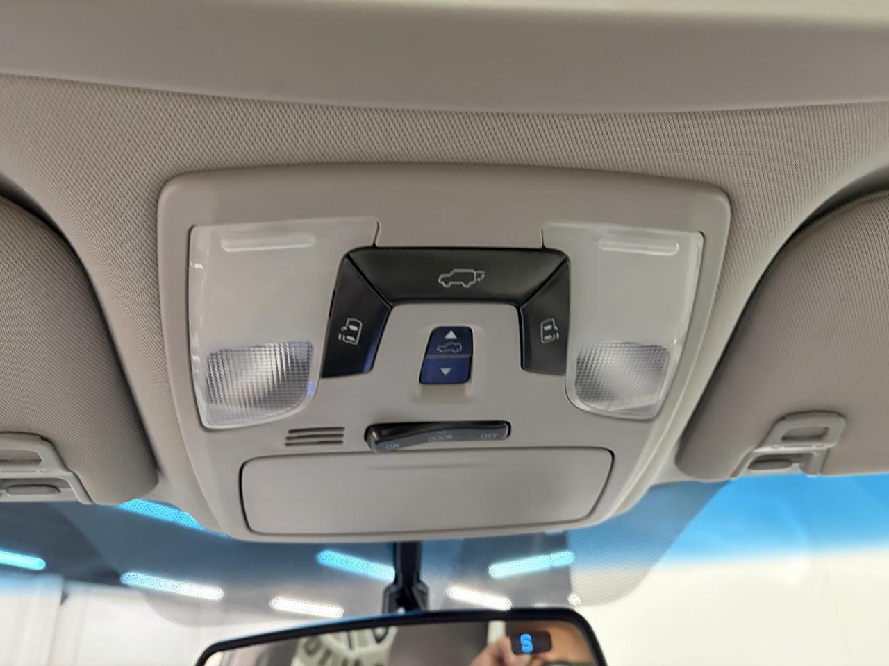 Toyota Sienna 5dr 8-Pass Van XLE Premium FWD (Natl) 2015
