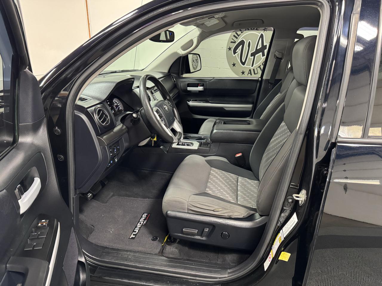 Toyota Tundra 4WD  2019