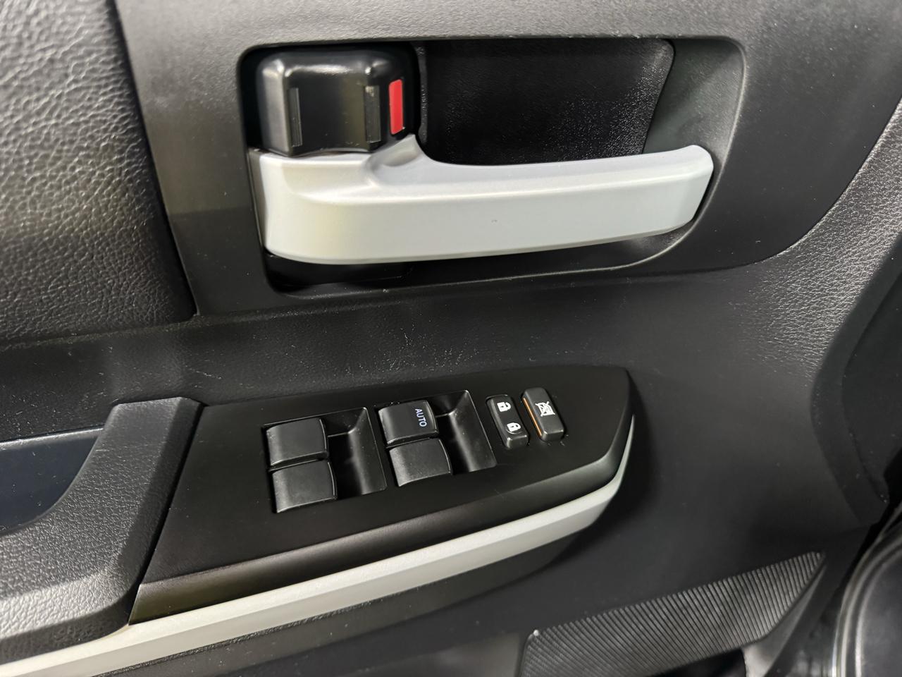 Toyota Tundra 4WD  2019