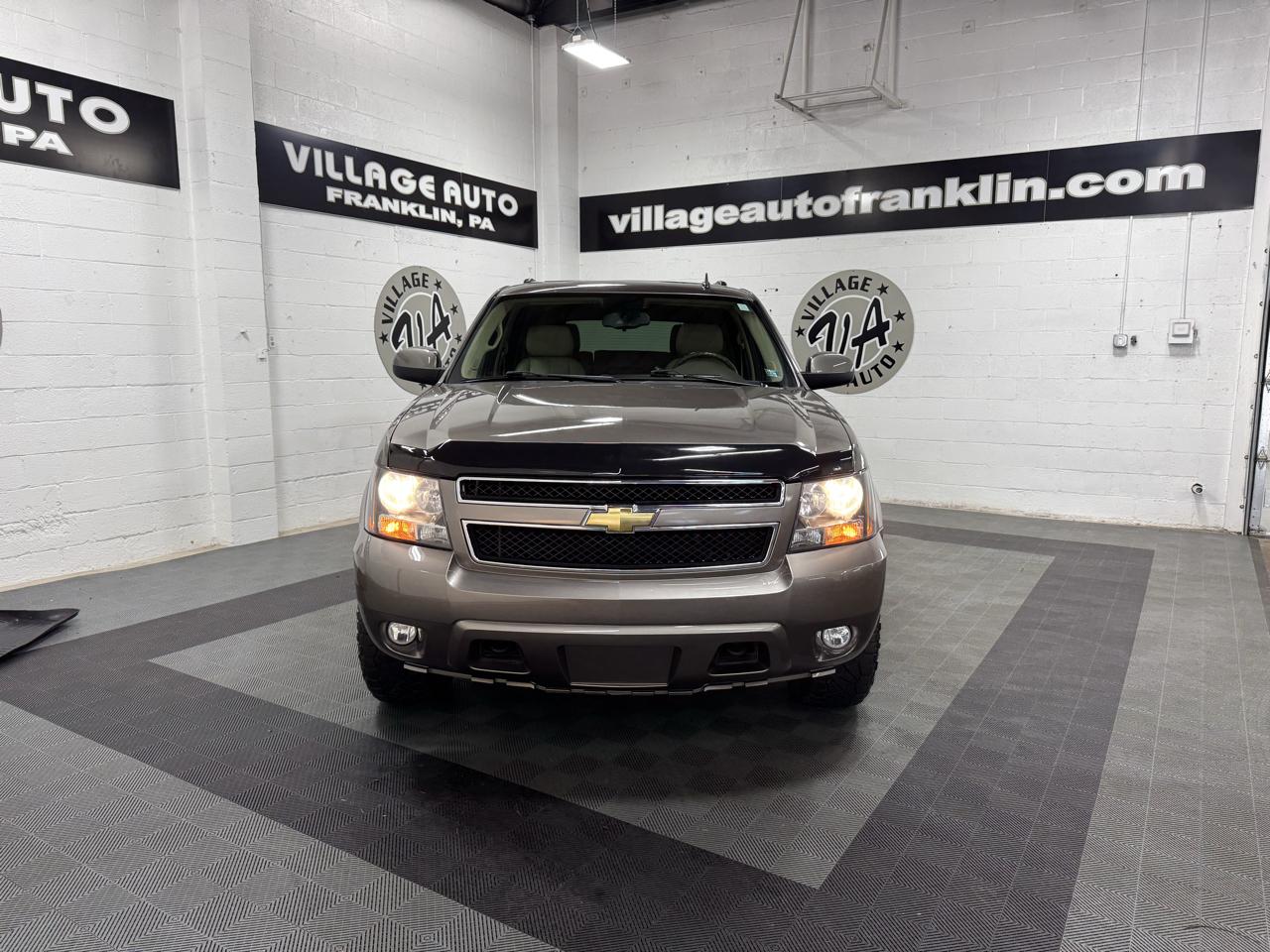 Chevrolet Tahoe 4WD 4dr 1500 LT 2011