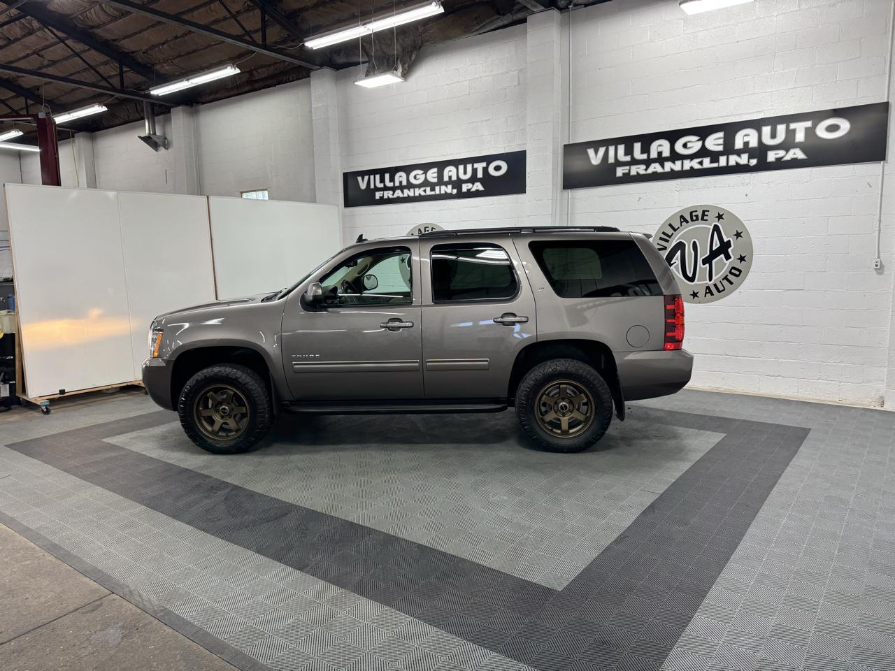 Chevrolet Tahoe 4WD 4dr 1500 LT 2011