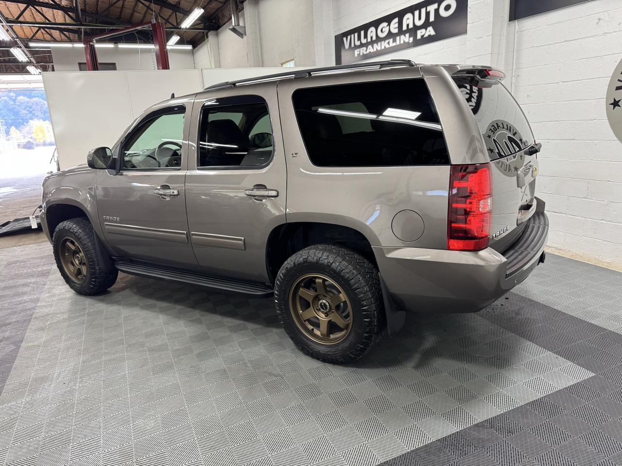 Chevrolet Tahoe 4WD 4dr 1500 LT 2011