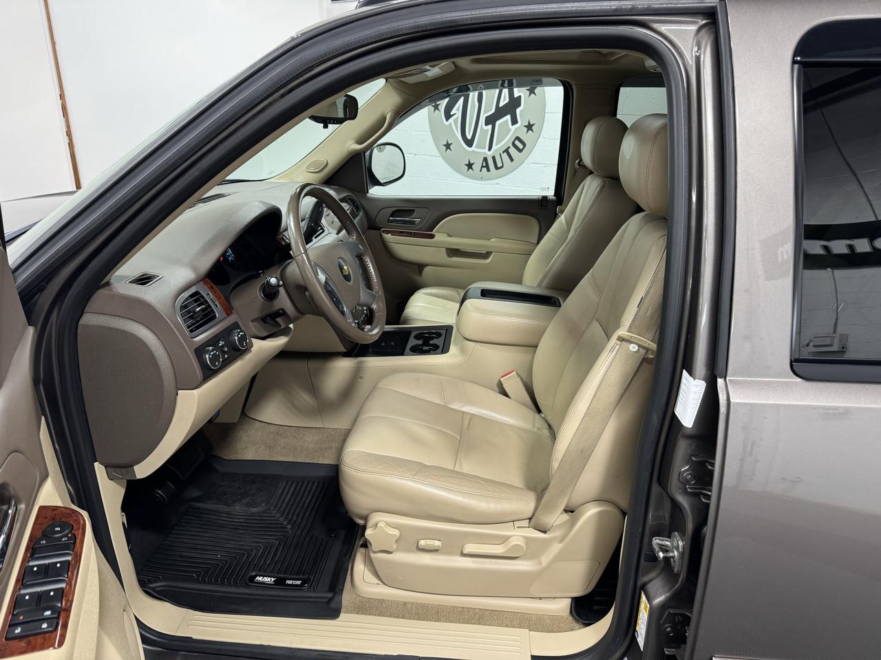Chevrolet Tahoe 4WD 4dr 1500 LT 2011