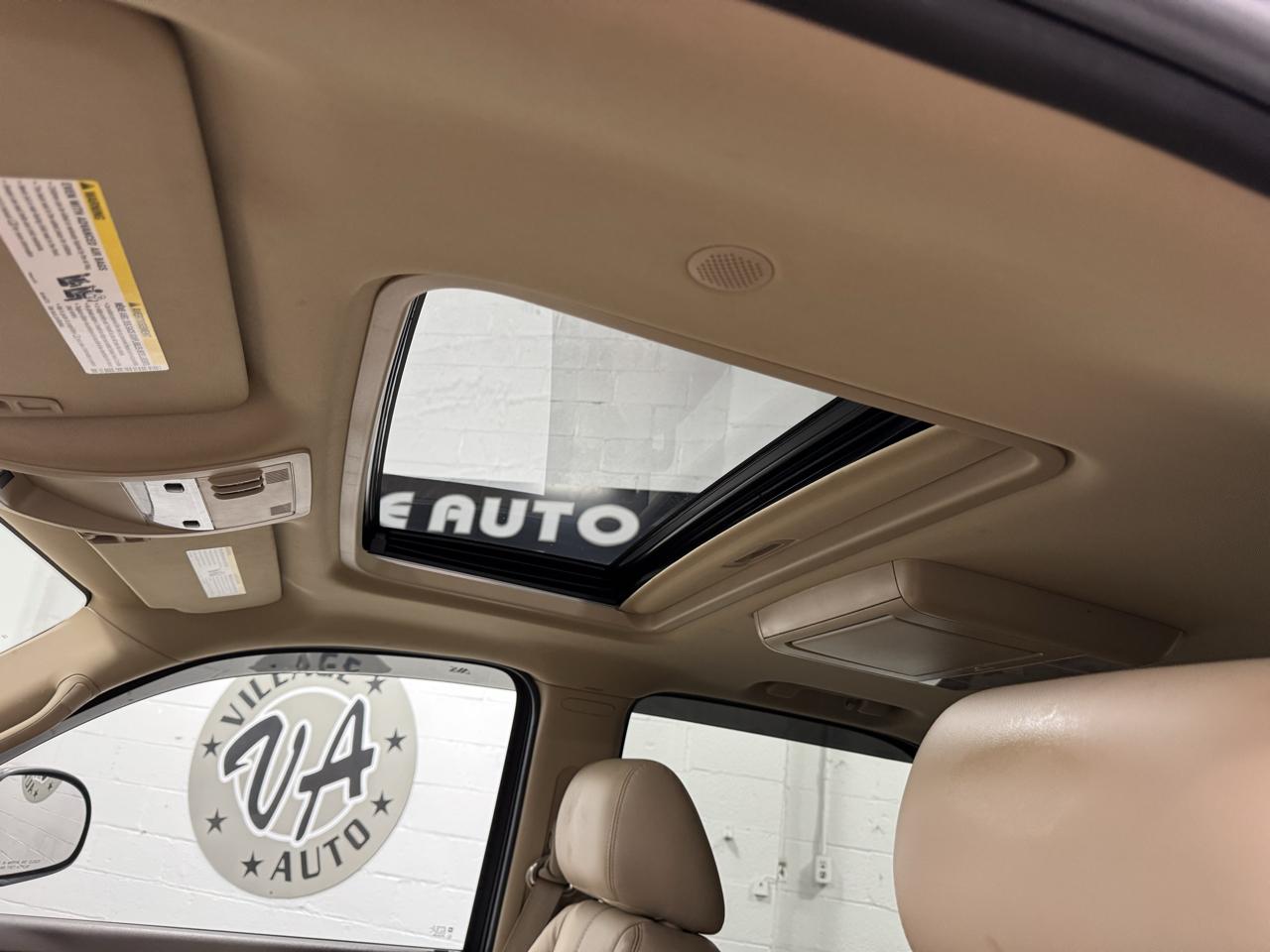 Chevrolet Tahoe 4WD 4dr 1500 LT 2011
