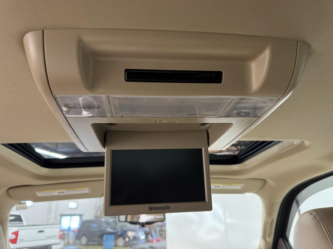 Chevrolet Tahoe 4WD 4dr 1500 LT 2011