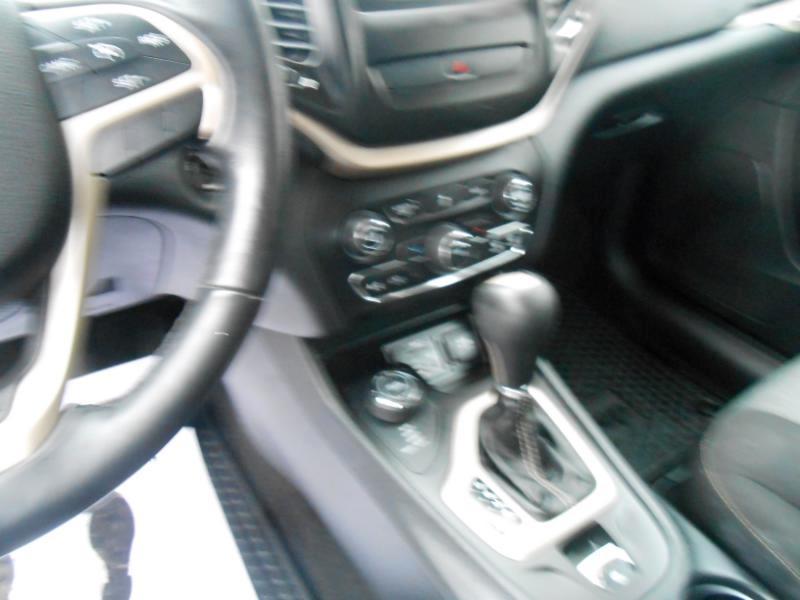 Jeep Cherokee Sport 4WD 2016