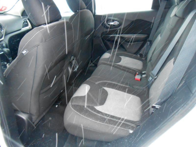 Jeep Cherokee Sport 4WD 2016