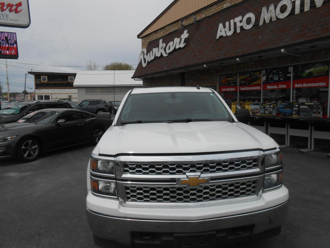 Chevrolet Silverado 1500 2LT Crew Cab Long Box 4WD 2014
