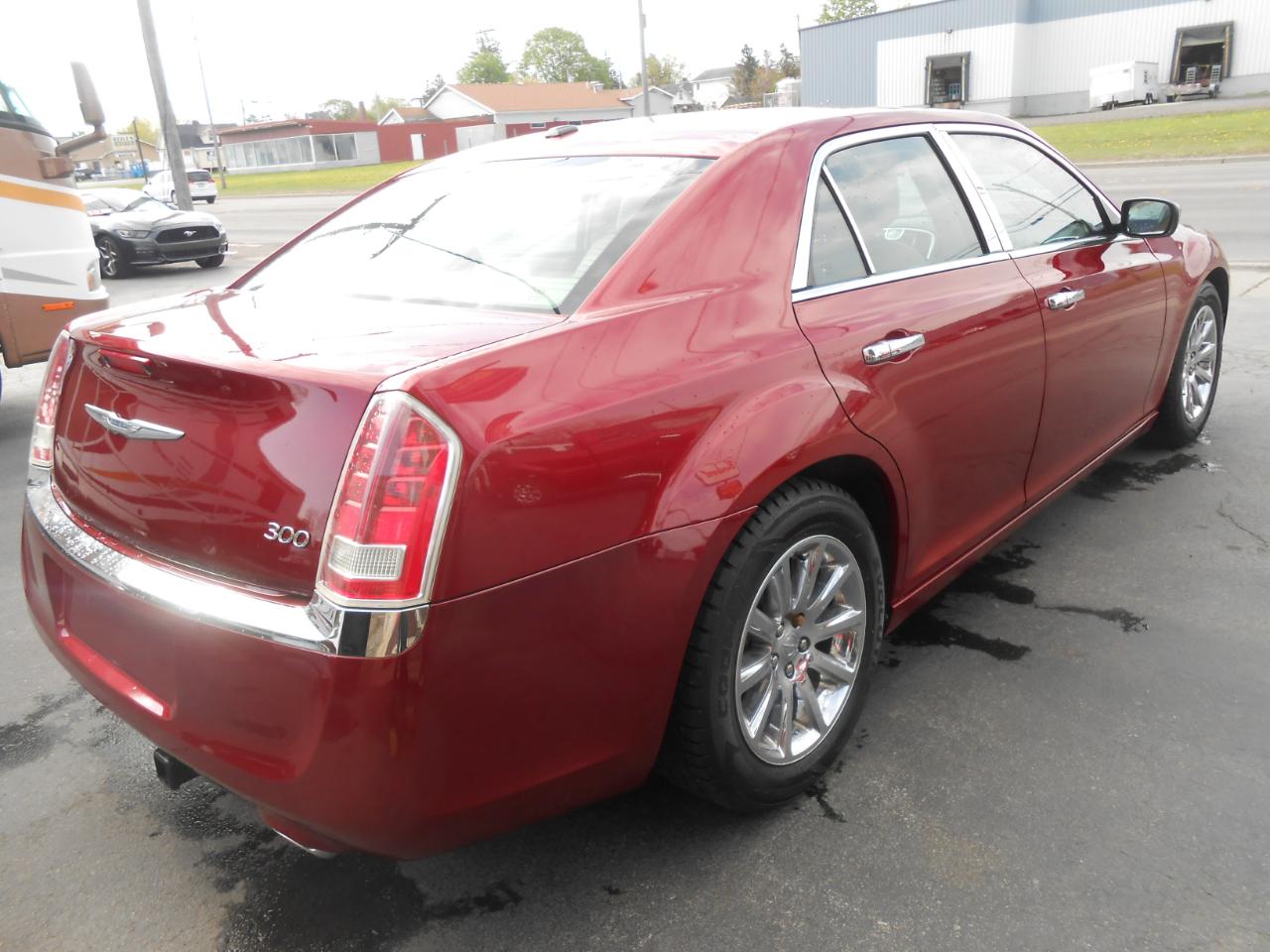 Chrysler 300 Limited RWD 2012
