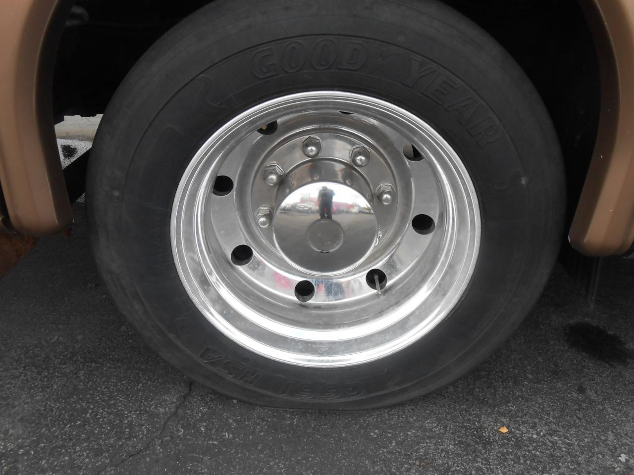 Ford RV Super Duty  2004